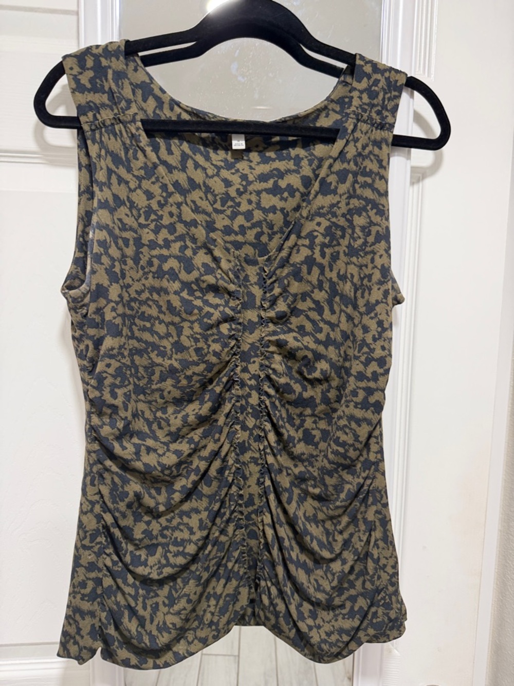Halogen Olive and Black Ruched Sleeveless Tank
